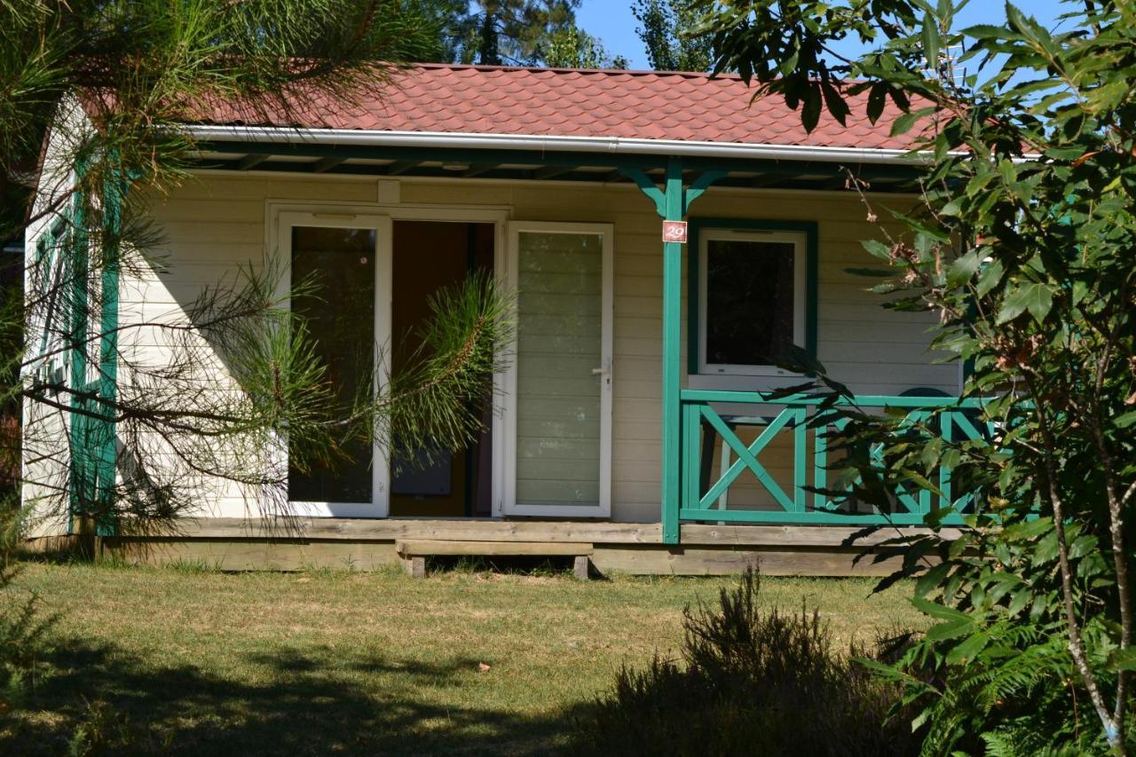 Hotel DOMAINE des GRANDS PINS à Tamniès Extérieur photo